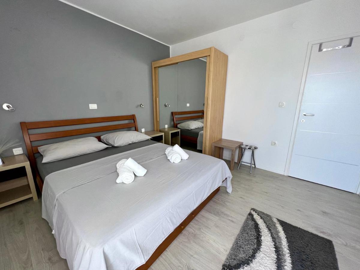 Luna Modern Sea View Apartment Split