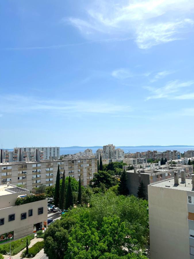 Apartment Luna Modern Sea View